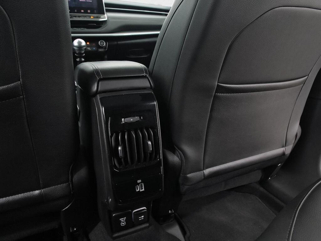 Jeep Compass 1.3 Gse T4 96kW (130CV) Limited MT FWD 35