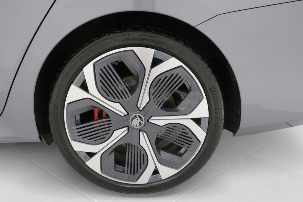 Skoda Octavia COMBI RS 2.0 TSI 265 CV DSG 5P 29