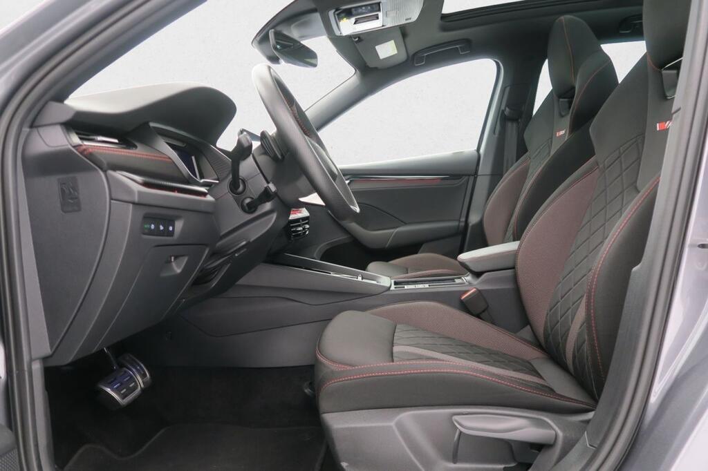 Skoda Octavia COMBI RS 2.0 TSI 265 CV DSG 5P 23