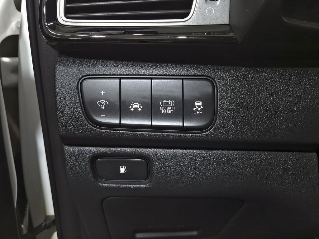 Kia Niro 1.6 GDi Híbrido 104kW (141CV) Emotion 12