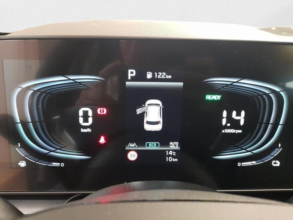 Kia Niro 1.6 GDi HEV 104kW (141CV) Drive 17