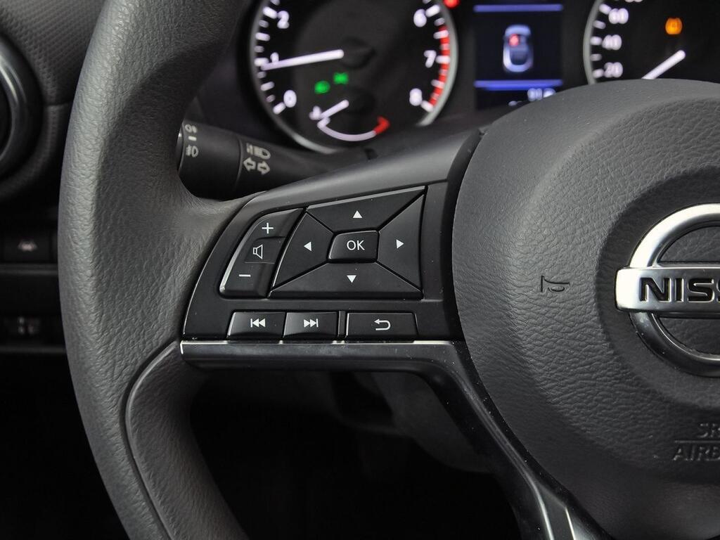 Nissan Juke DIG-T 84 kW (114 CV) 6M/T Acenta 17