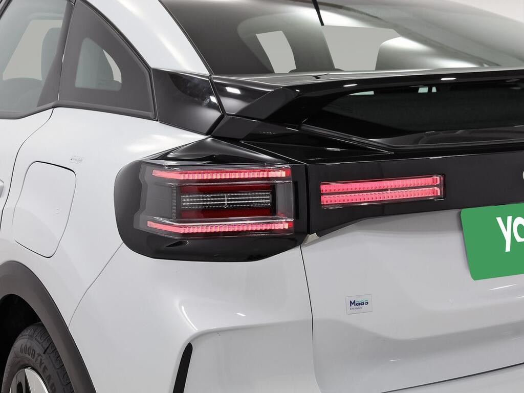 Citroën C4 Hybrid 145 ë-DCS6 Plus 33