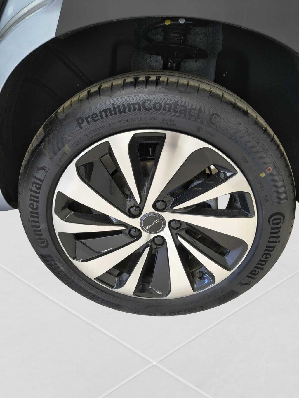 BYD Seal U SUV 1.5 DM-I COMFORT 218 5P 9