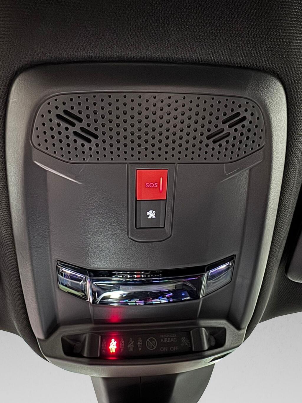 Peugeot 2008 GT Puretech 130 S&S BVM6 11