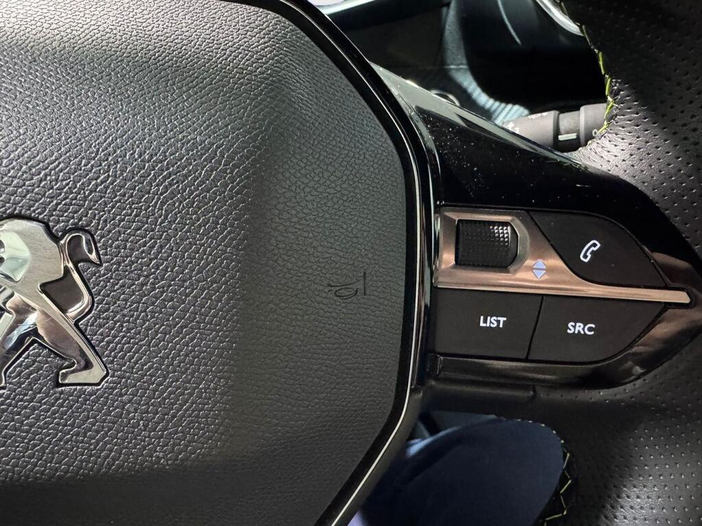 Peugeot 2008 GT Puretech 130 S&S BVM6 13