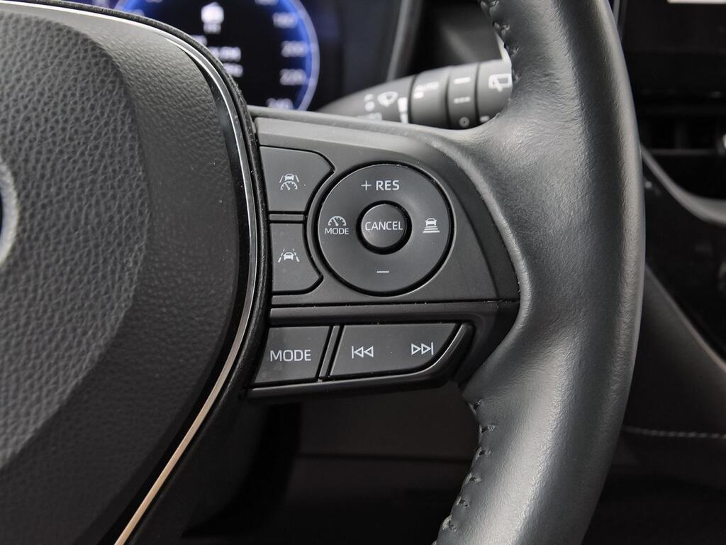 Toyota Corolla ACTIVE PLUS 1.8 HEV 140 CV E-CVT 5P 11