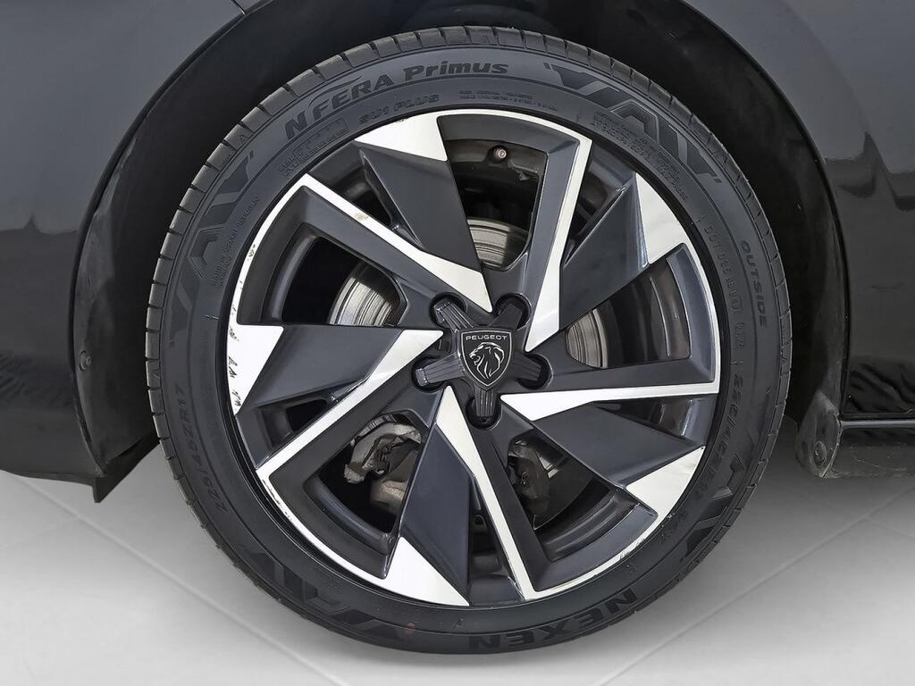 Peugeot 308 5P Allure BlueHDi 130 S&S EAT8 10