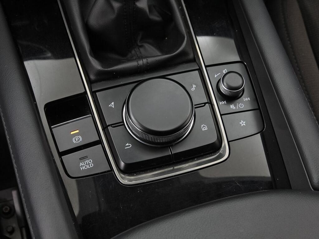 Mazda 3 2.5L E-SKY G MHEV 103kW Prime-line 34