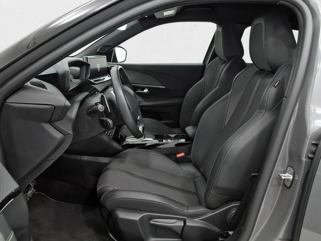 Peugeot 2008 GT Puretech 130 S&S EAT8 8