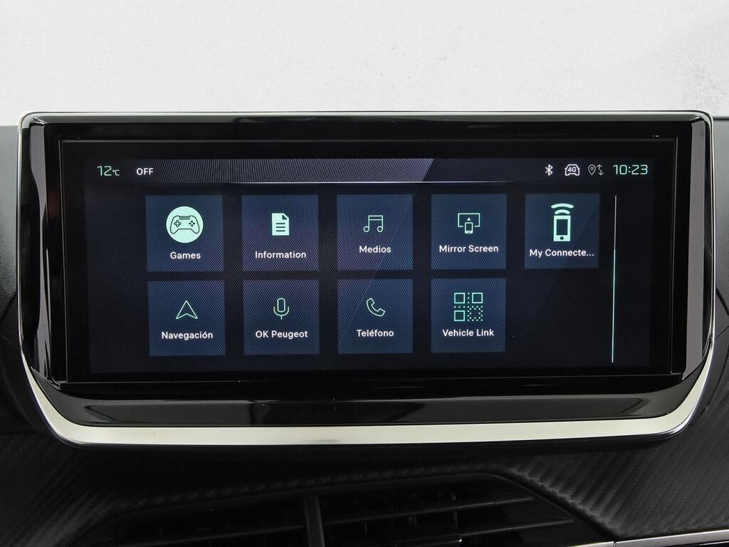 Peugeot 2008 GT Puretech 130 S&S EAT8 26