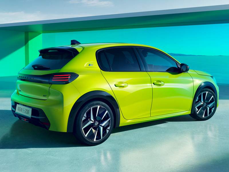 Peugeot e-208
