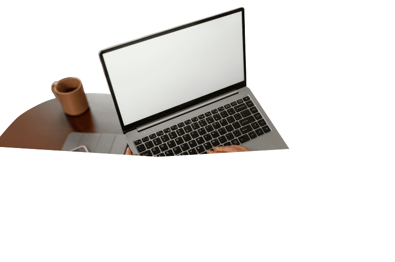 chica hablando por teléfono