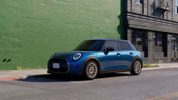 MINI Cooper exterior