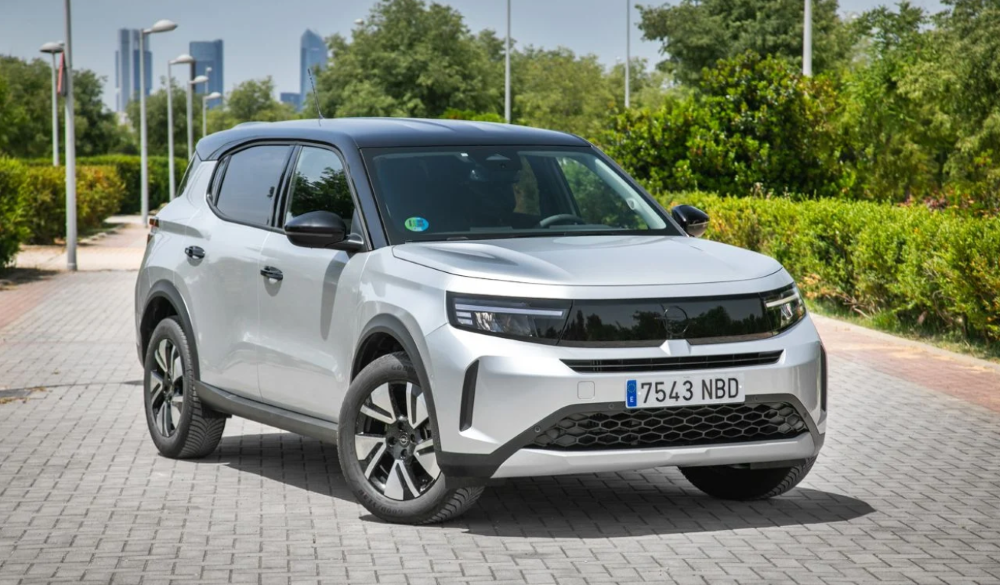 Opel Frontera exterior