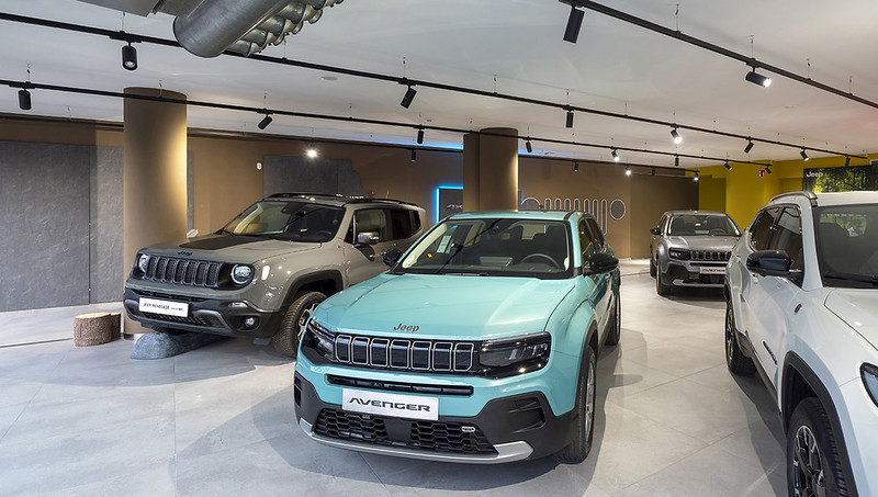 JEEP YOMOVO MAVISA - SABADELL