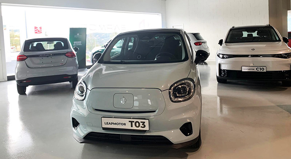 LEAPMOTOR YOMOVO MAVISA - TERRASSA